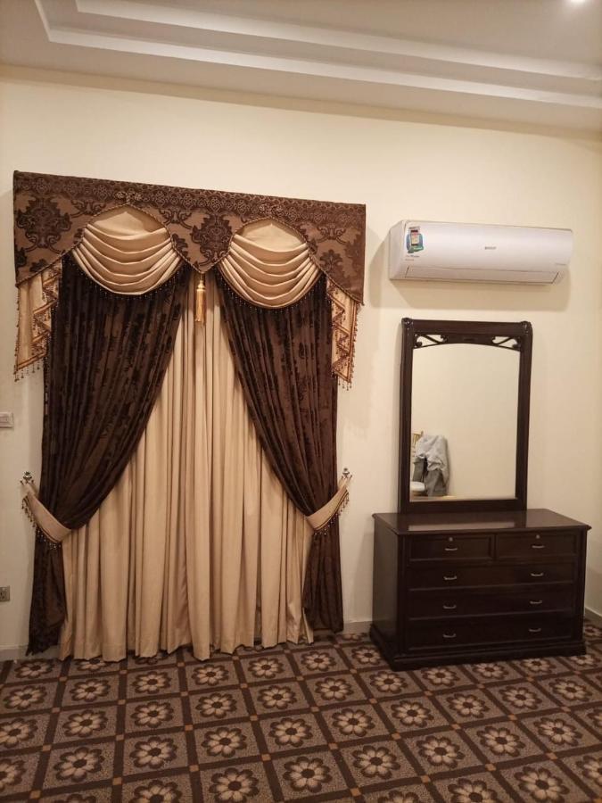 Shahi Palace Hotel Chichawatni Экстерьер фото